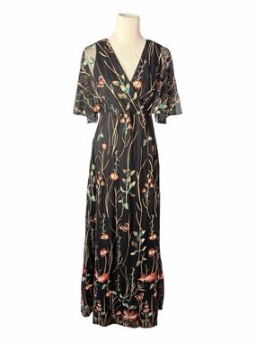 Kiyonna L Evening Gown Fits S/M 32” Bust Black Embroidered Formal Maxi